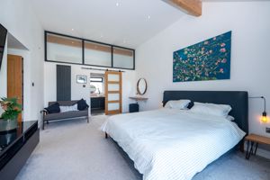 Photo 22- click for photo gallery